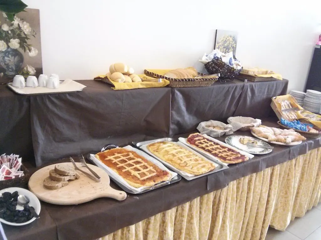 ***  Hotel Sant'Elena Rimini İtalya